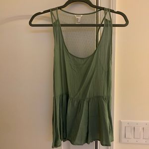 Forever 21 light green tank top